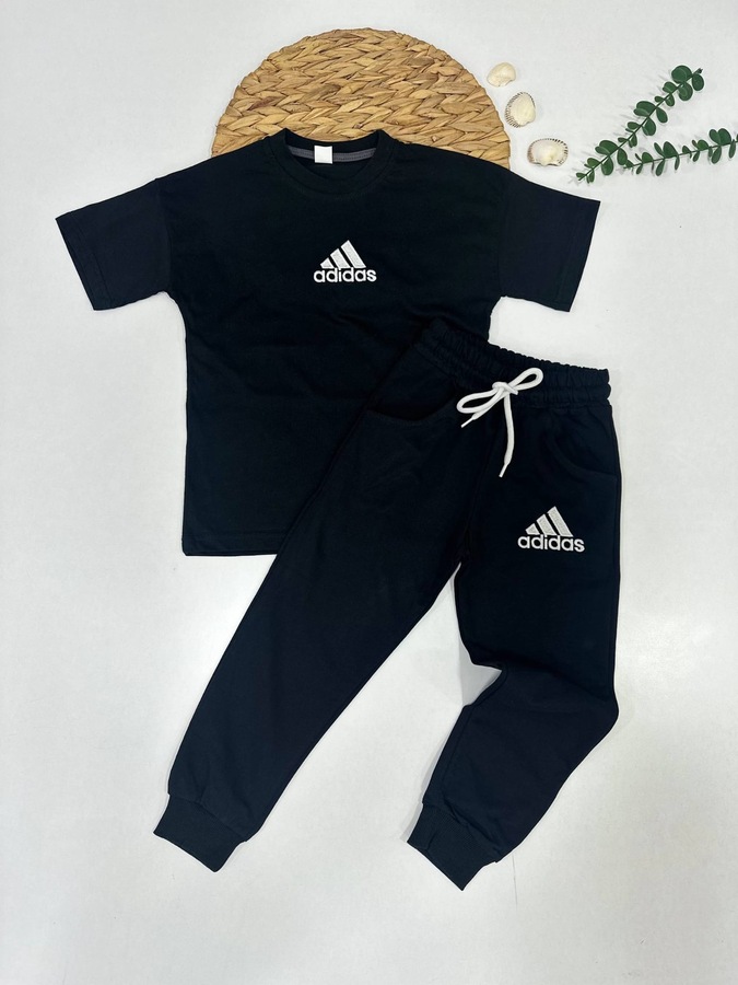 ترنك ولادي نصف كم adidas